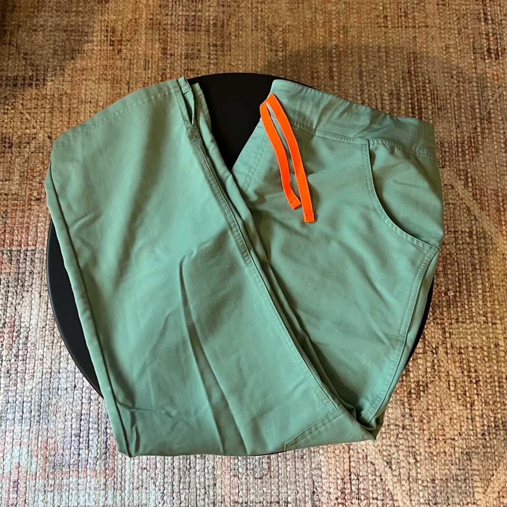 Mint Figs Scrubs